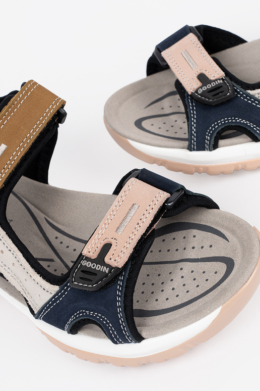 Sandaaltjes in verschillende kleuren