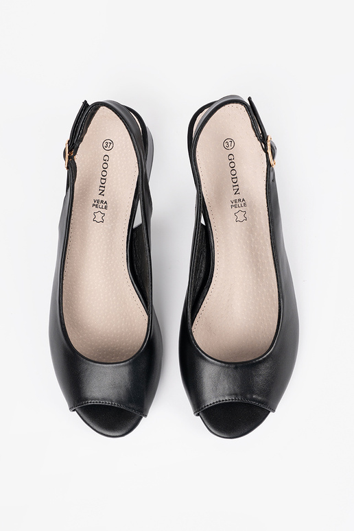 Sandales élégantes noires à petit talon