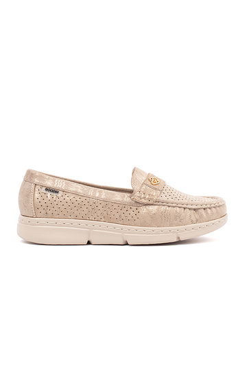 witte mocassins