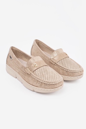 witte mocassins 2