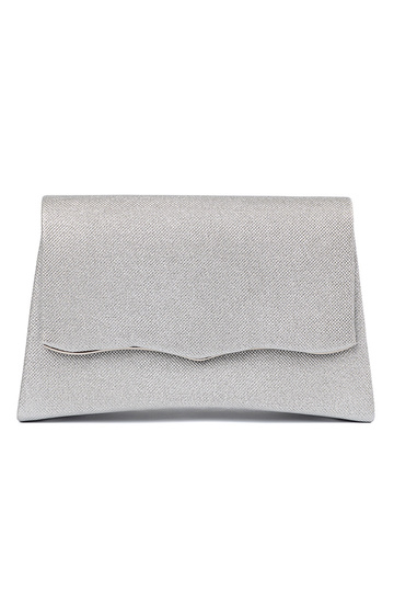 Sac argenté avec chaîne