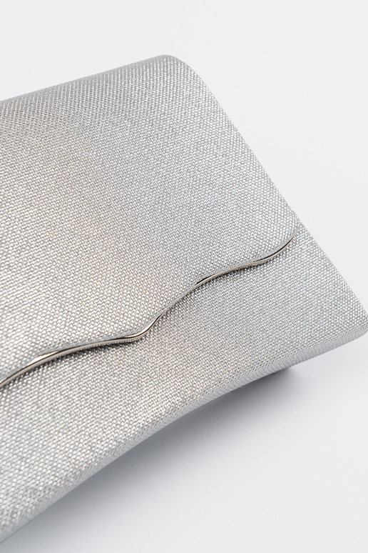 Zilveren handtas met ketting