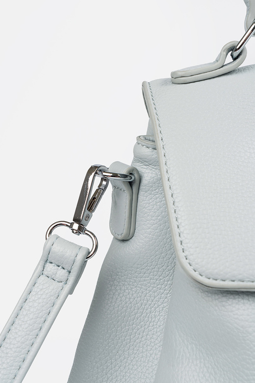 Sac bleu avec poignée