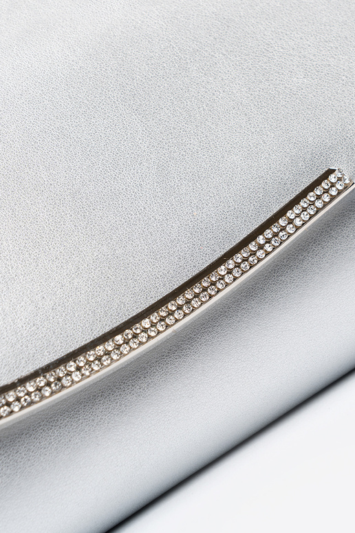 Sac argenté avec chaîne