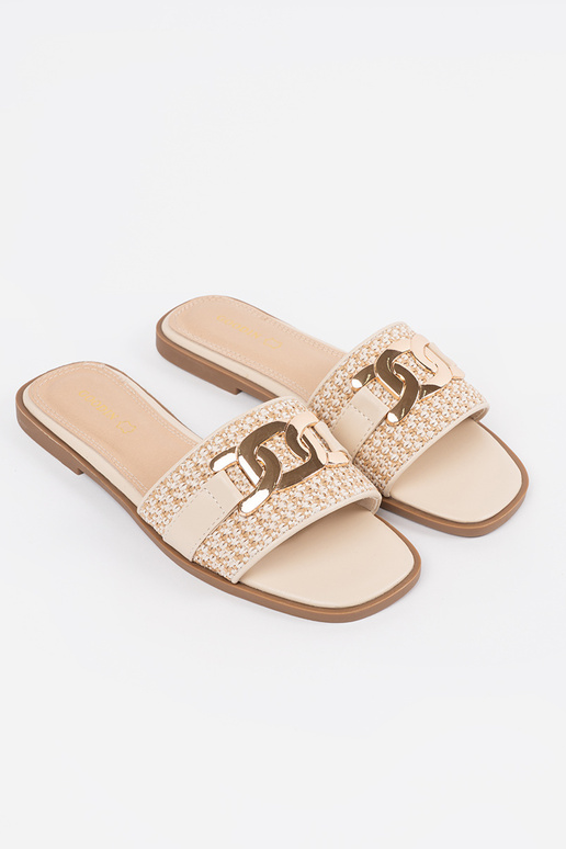 Chaussons couleur sable pour femmes... Chaussons couleur sable pour femmes...