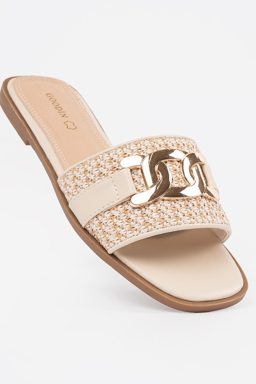 Chaussons couleur sable pour femmes... Chaussons couleur sable pour femmes...