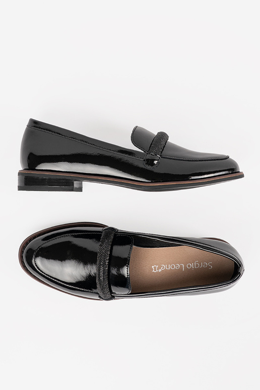 Mocassins noirs pour femmes avec... Mocassins noirs pour femmes avec...