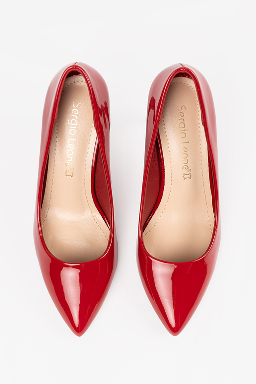 Chaussures à talons rouges en cuir...