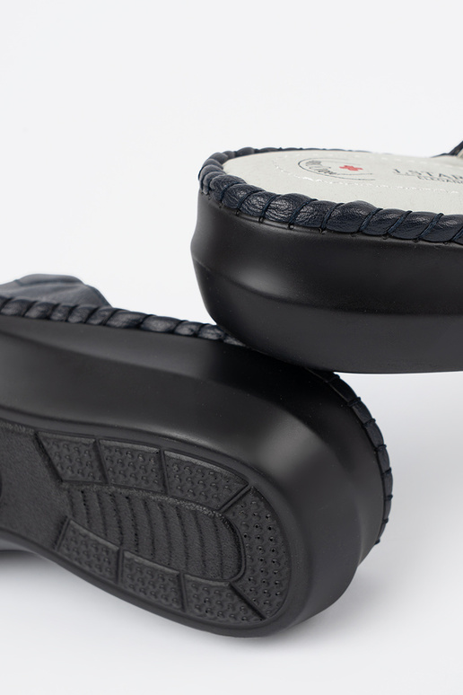 Pantoufles pour femmes avec inserts... Pantoufles pour femmes avec inserts...