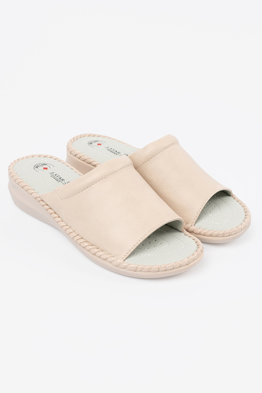 Slippers met leren inlegzolen in...