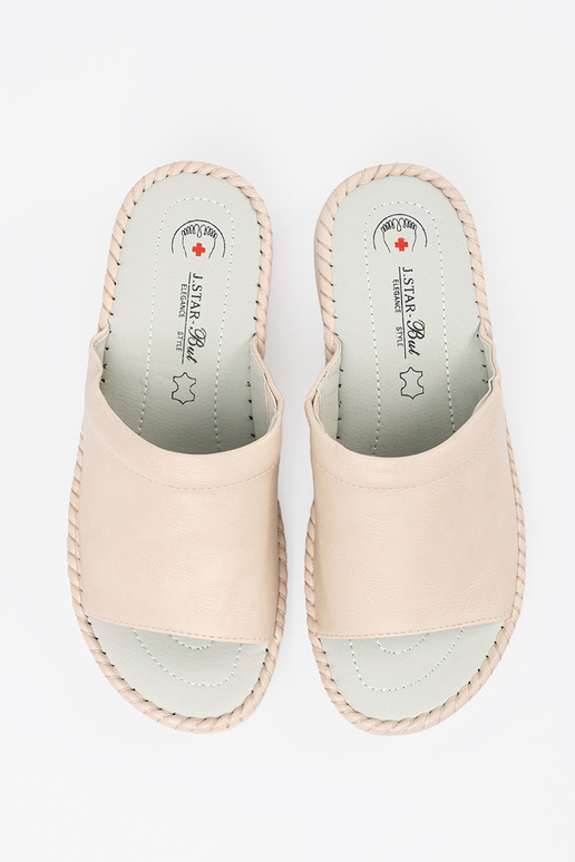 Slippers met leren inlegzolen in...