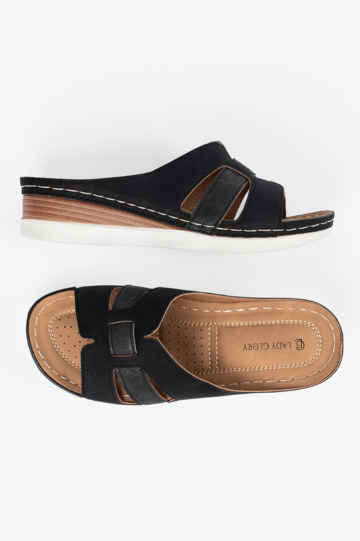 Chaussons pour femmes de couleur noire Chaussons pour femmes de couleur noire