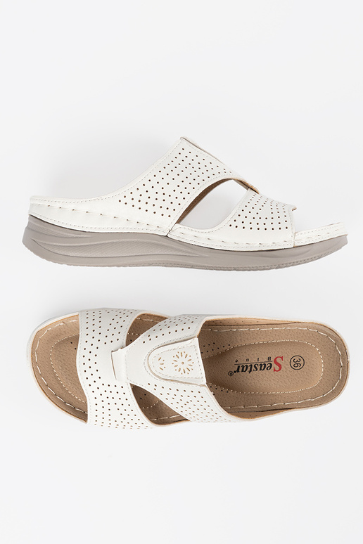 Comfortabele slippers met uitrusting...