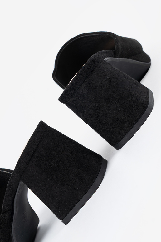 Chaussons pour femmes à talons hauts...