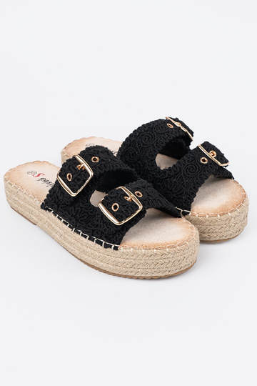 Slippers zInart gevlochten... 2