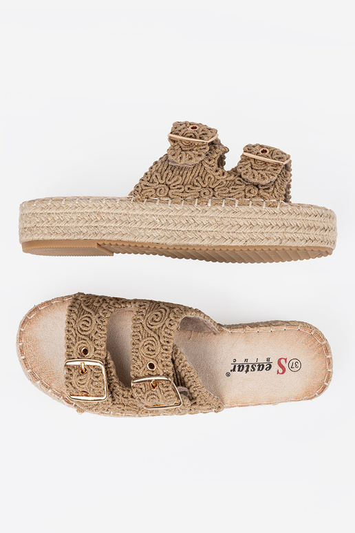 Slippers beige gevlochten met... Slippers beige gevlochten met...