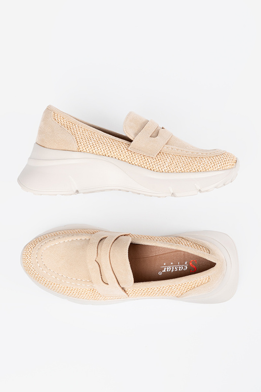 ivoor schoenen op een dikke zool ivoor schoenen op een dikke zool
