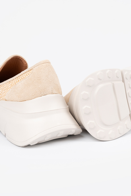 couleur ivoire demi-chaussures sur... couleur ivoire demi-chaussures sur...