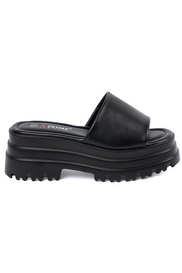 Slippers met platform zInart