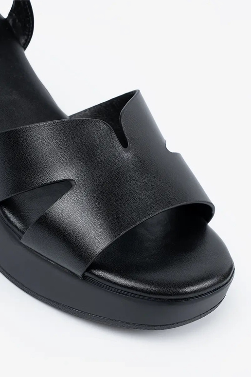 Sandales noires à talon Sandales noires à talon