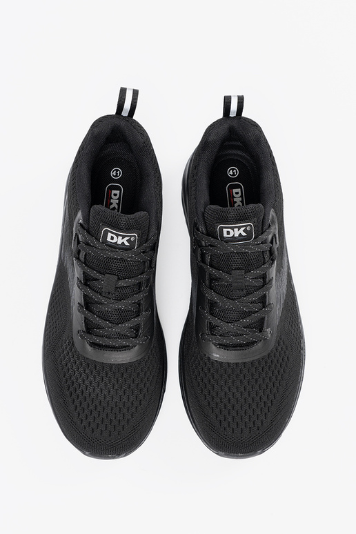 Zwarte sportschoenen