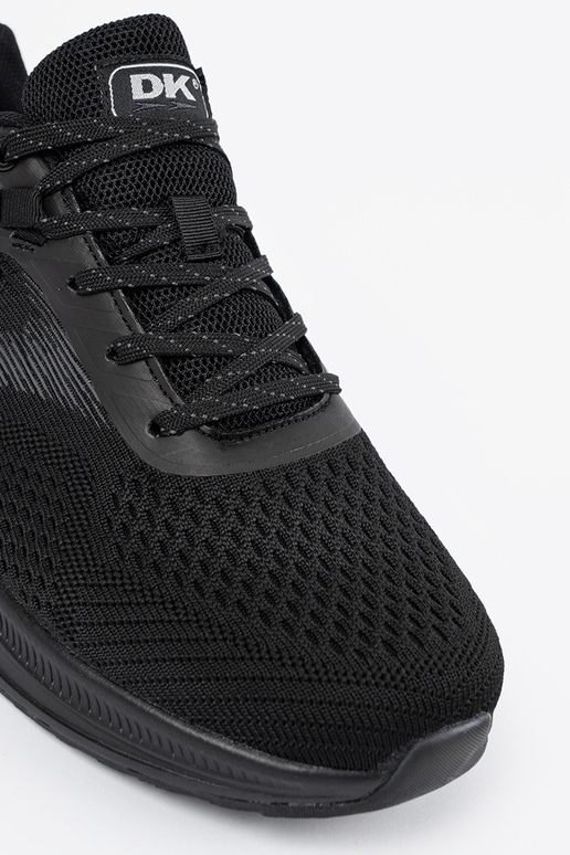 Zwarte sportschoenen