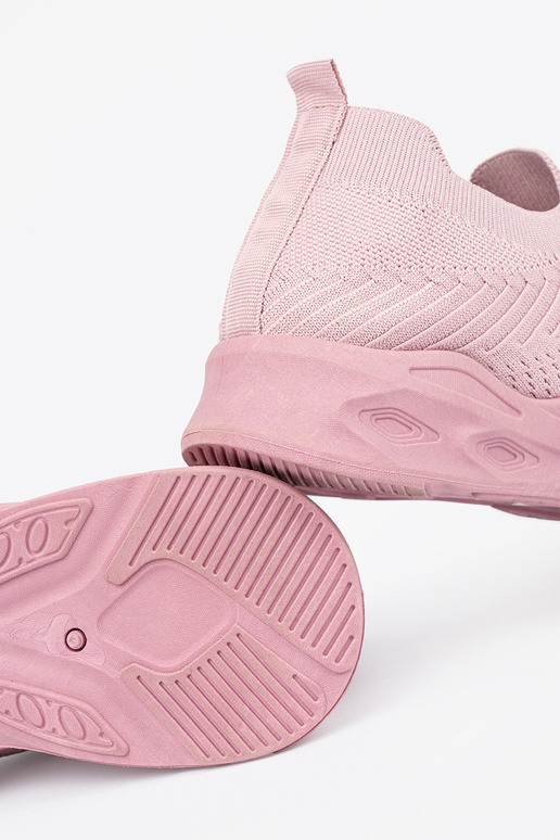 roze sportschoenen dames aantrekken