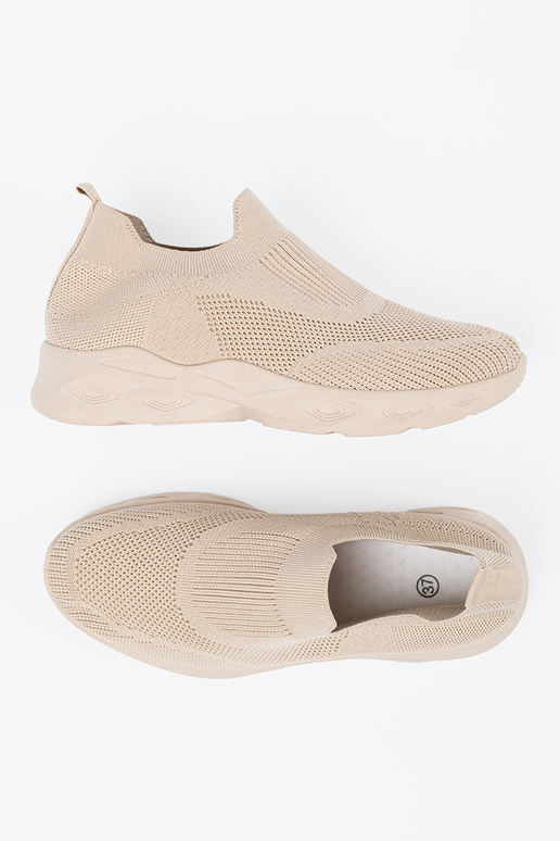 Beige sportschoenen met sluiting Beige sportschoenen met sluiting