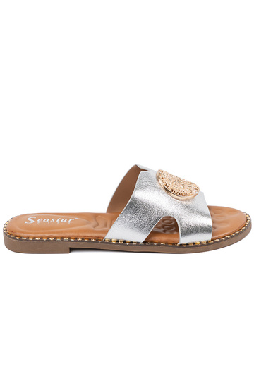 Chaussons argent avec...