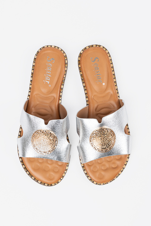 Chaussons argent avec bordure dorée Chaussons argent avec bordure dorée