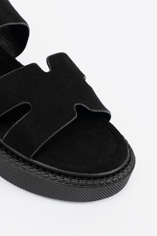 Zwarte sandalen met platform en... Zwarte sandalen met platform en...