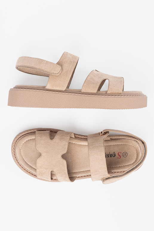 Beige schoenen met platform en... Beige schoenen met platform en...
