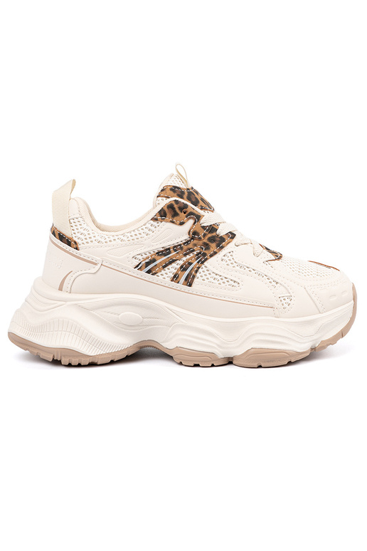 Sportieve schoenen op een dikke...