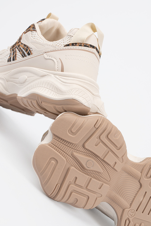 Sportschuhe auf dicker Plattform mit...