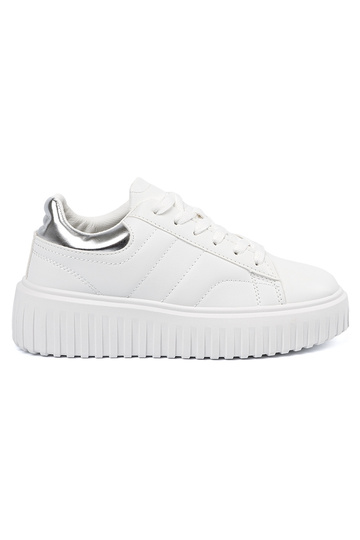 Chaussures de style sportif...