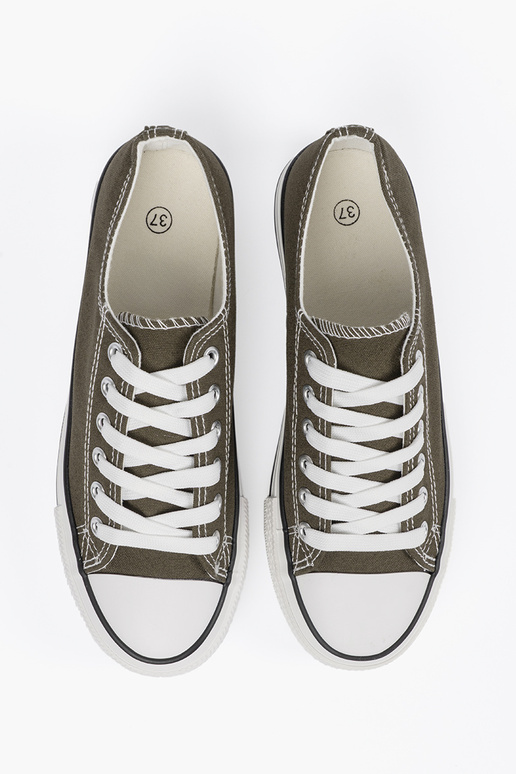 Pantoufles pour femmes de couleur...