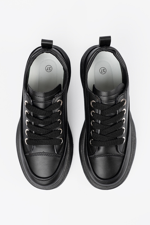 Zwarte sneakers met een platform Zwarte sneakers met een platform