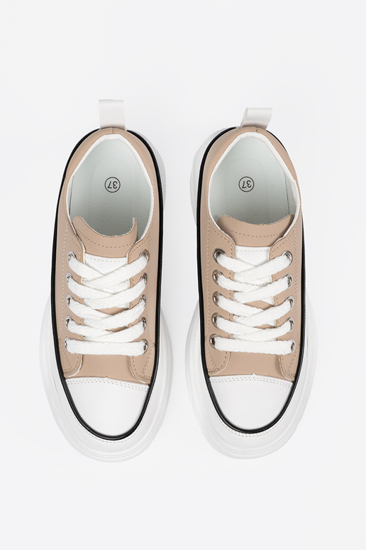 Sandfarbene Sportschuhe mit Plateau