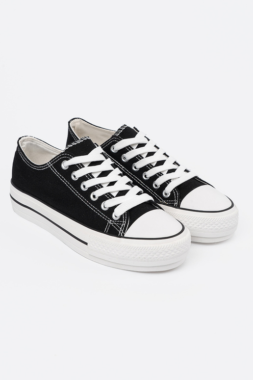 Chaussures pour femmes couleur noire