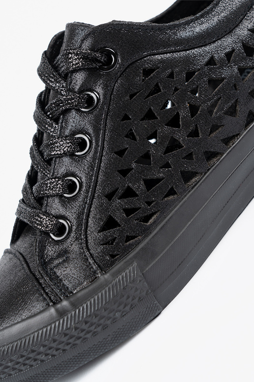 Dames schoenen met hak en open details