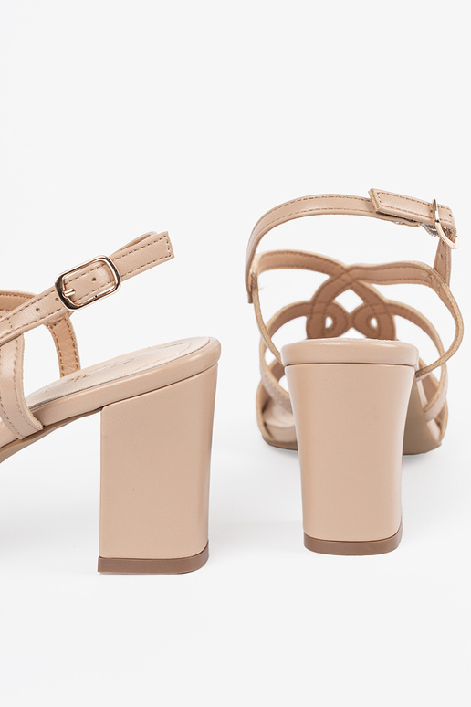 Sandfarbene Damen Schuhe mit High Heels Sandfarbene Damen Schuhe mit High Heels