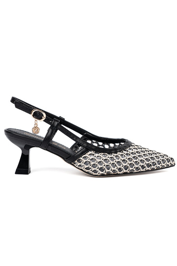 Absatzschuhe mit Lochmuster...