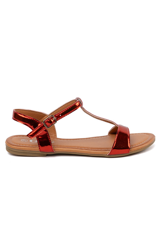 Dames rode sandalen op een platte zool Dames rode sandalen op een platte zool