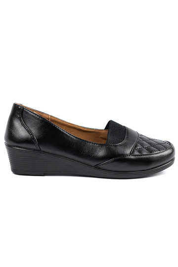 Klassische schwarze Damen...