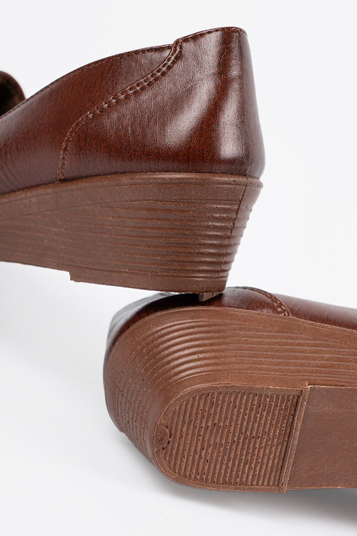 Bottines classiques brunes avec...