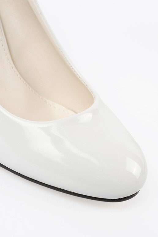 Witte lak leren hakken