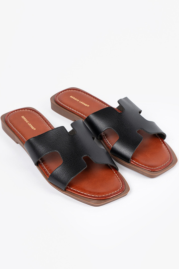 Zwarte slippers met een... 2