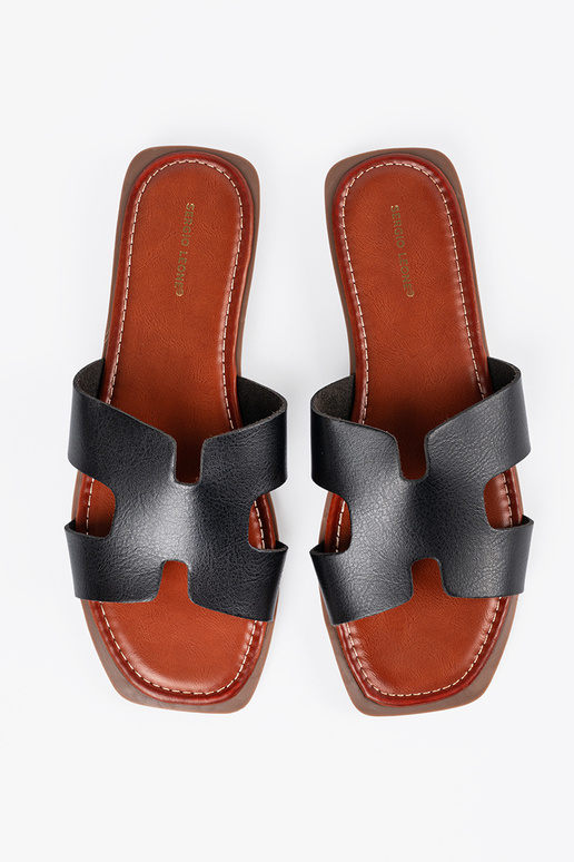 Zwarte slippers met een vierkante neus Zwarte slippers met een vierkante neus