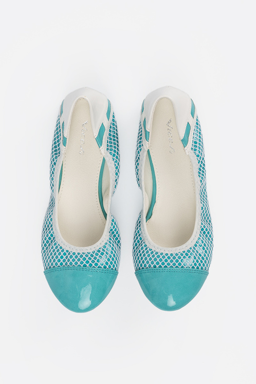 Blauwe ballerina's met een wit net