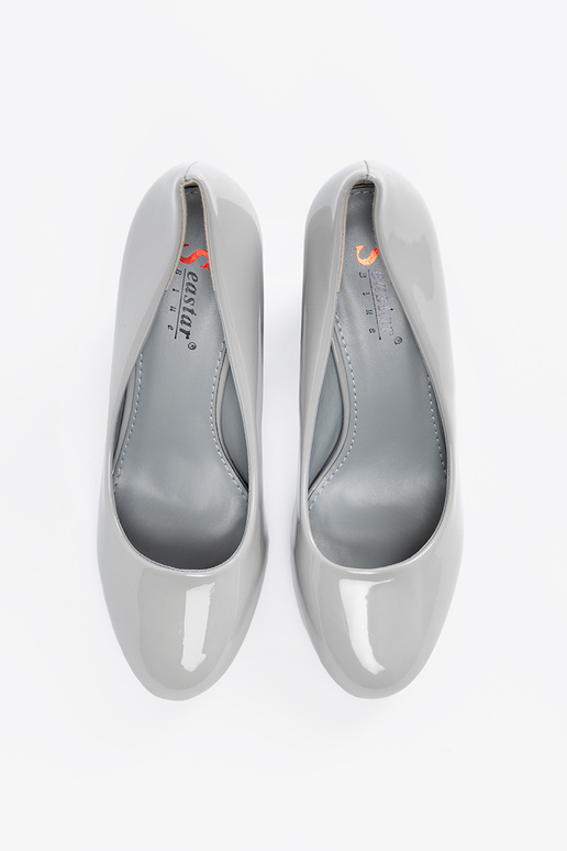 Graue lackierte High Heels